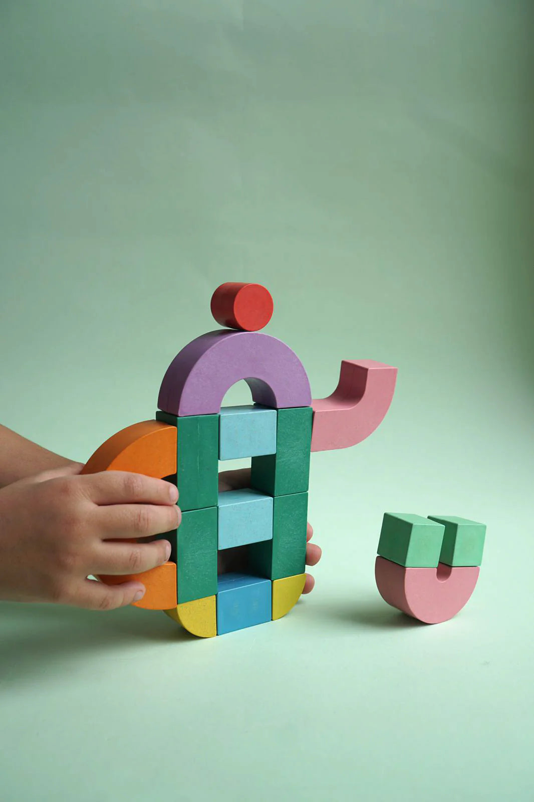 لعبة تكوين الكلمات الطويلة